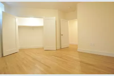 877 Beacon St #1, Boston, MA 02215 - Photo 6