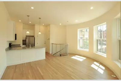 877 Beacon St #1, Boston, MA 02215 - Photo 10