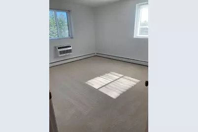 80 N Warren St #33-1, Woburn, MA 01801 - Photo 4