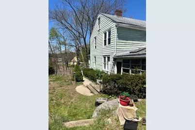 67 Ross Ave, Ware, MA 01082 - Photo 4