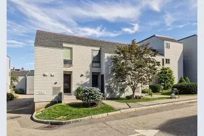31 Constitution Way #31, Marblehead, MA 01945 - Photo 2