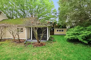 106 Chestnut St, Northampton, MA 01062 - Photo 34