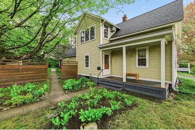 106 Chestnut St, Northampton, MA 01062 - Photo 2