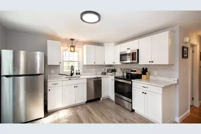 125 High Street, Abington, MA 02061 - Photo 2