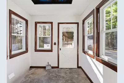 285 W Meadow Rd, Lowell, MA 01854 - Photo 28