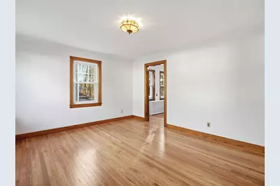 285 W Meadow Rd, Lowell, MA 01854 - Photo 14
