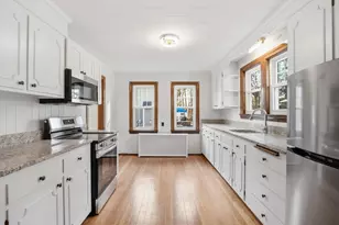 285 W Meadow Rd, Lowell, MA 01854 - Photo 4