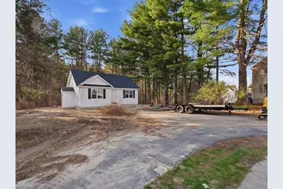 285 W Meadow Rd, Lowell, MA 01854 - Photo 32