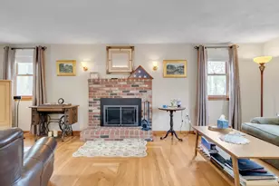 17 John St, Reading, MA 01867 - Photo 8