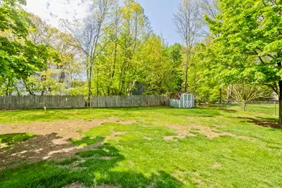 40 Susan Ave, South Hadley, MA 01075 - Photo 10