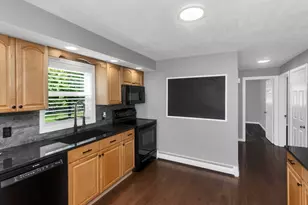 40 Susan Ave, South Hadley, MA 01075 - Photo 18