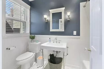 101 Mt Vernon St #3, Boston, MA 02108 - Photo 18