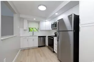 7 Stonehill, Stoneham, MA 02180 - Photo 4