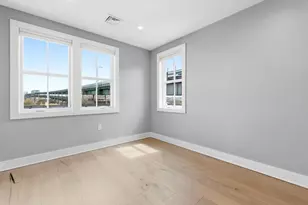 78 Tremont St, Boston, MA 02129 - Photo 20