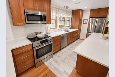 6-8 Goodman Rd, Cambridge, MA 02139 - Photo 6