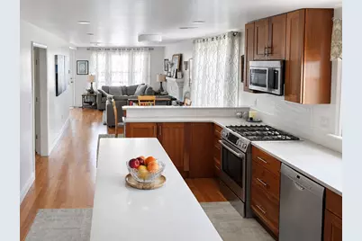6-8 Goodman Rd, Cambridge, MA 02139 - Photo 4