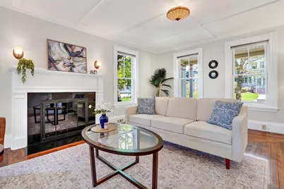 84 Lincoln St, Melrose, MA 02176 - Photo 12