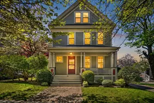 84 Lincoln St, Melrose, MA 02176 - Photo 1