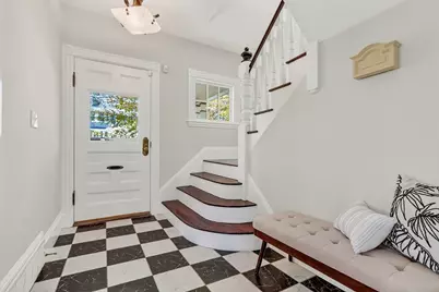 84 Lincoln St, Melrose, MA 02176 - Photo 4