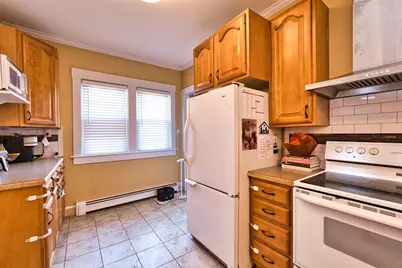 627 King St, Fall River, MA 02724 - Photo 28