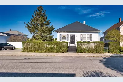 627 King St, Fall River, MA 02724 - Photo 4