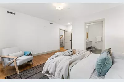 95 W Walnut Park #1, Boston, MA 02119 - Photo 18