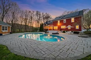 19 Crane Neck St, West Newbury, MA 01985 - Photo 4