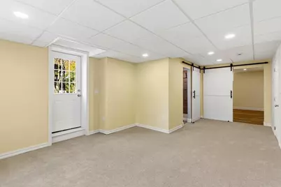 30 Horne Ave, Medford, MA 02155 - Photo 20
