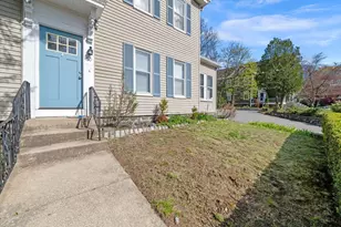 50 Gould St, Stoneham, MA 02180 - Photo 4