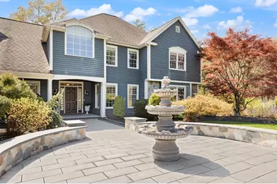 47 Symphony Dr, Easton, MA 02356 - Photo 2