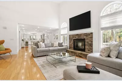 47 Symphony Dr, Easton, MA 02356 - Photo 8