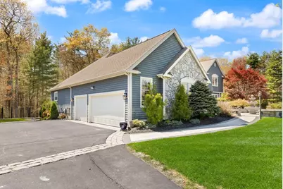 47 Symphony Dr, Easton, MA 02356 - Photo 4