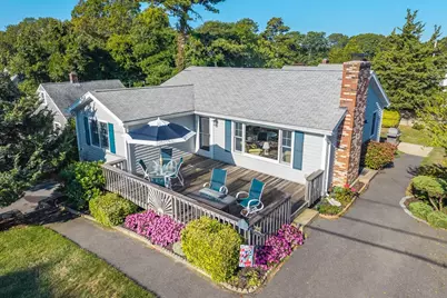 35 Shore Dr, Mashpee, MA 02649 - Photo 6