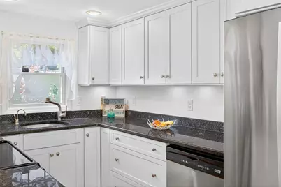35 Shore Dr, Mashpee, MA 02649 - Photo 20