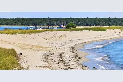 35 Shore Dr, Mashpee, MA 02649 - Photo 4