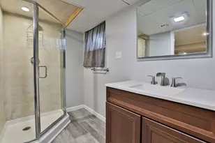 17 Gorham St, Lawrence, MA 01843 - Photo 32