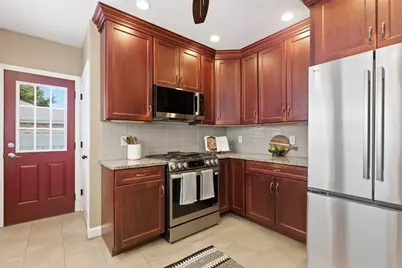 48-50 Amsden #48, Arlington, MA 02474 - Photo 10