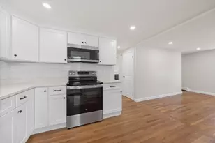 73 Hemlock St, Arlington, MA 02474 - Photo 10