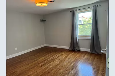 711 E 7th St, Boston, MA 02127 - Photo 14