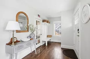 9 Crown St, Milton, MA 02186 - Photo 4