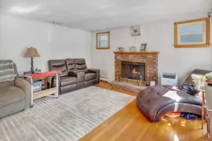 16 St Mary St, Malden, MA 02148 - Photo 8