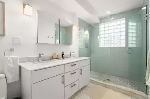 413 E 7th St, Boston, MA 02127 - Photo 20