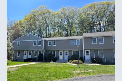 1430 Russell Road #22, Westfield, MA 01085 - Photo 2