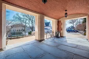 76 Elm St, Boston, MA 02130 - Photo 2