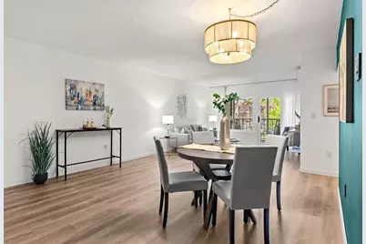 51 Melrose St #2D, Melrose, MA 02176 - Photo 4
