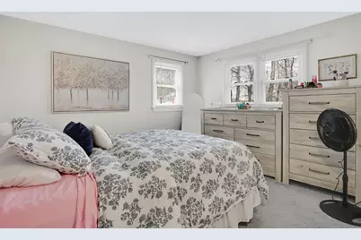 130 Fieldston St, Springfield, MA 01119 - Photo 16