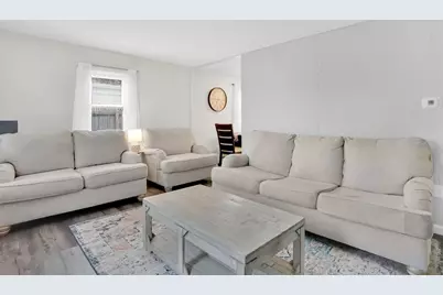 130 Fieldston St, Springfield, MA 01119 - Photo 12