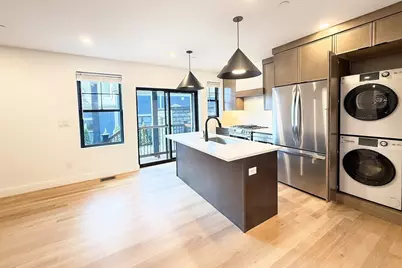 99 5th St #U2, Cambridge, MA 02141 - Photo 2