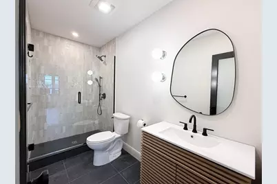 99 5th St #U2, Cambridge, MA 02141 - Photo 12