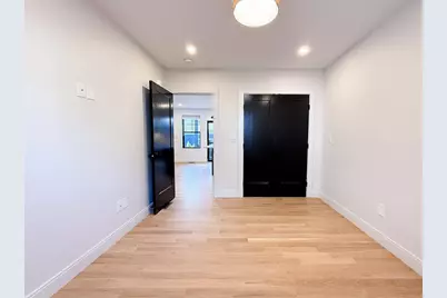99 5th St #U2, Cambridge, MA 02141 - Photo 10